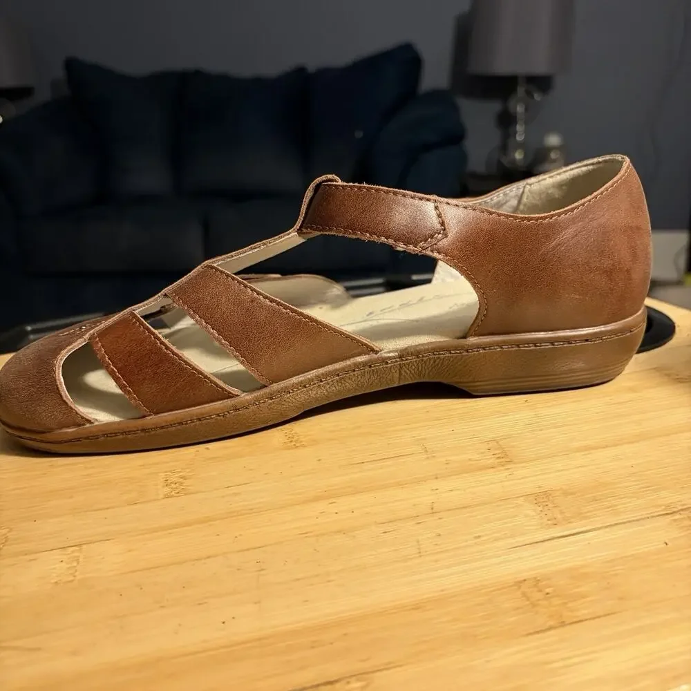 Propet Fisherman Sandals Women’s 10 WIDE Brown Leather Comfort Adjustable BOHO